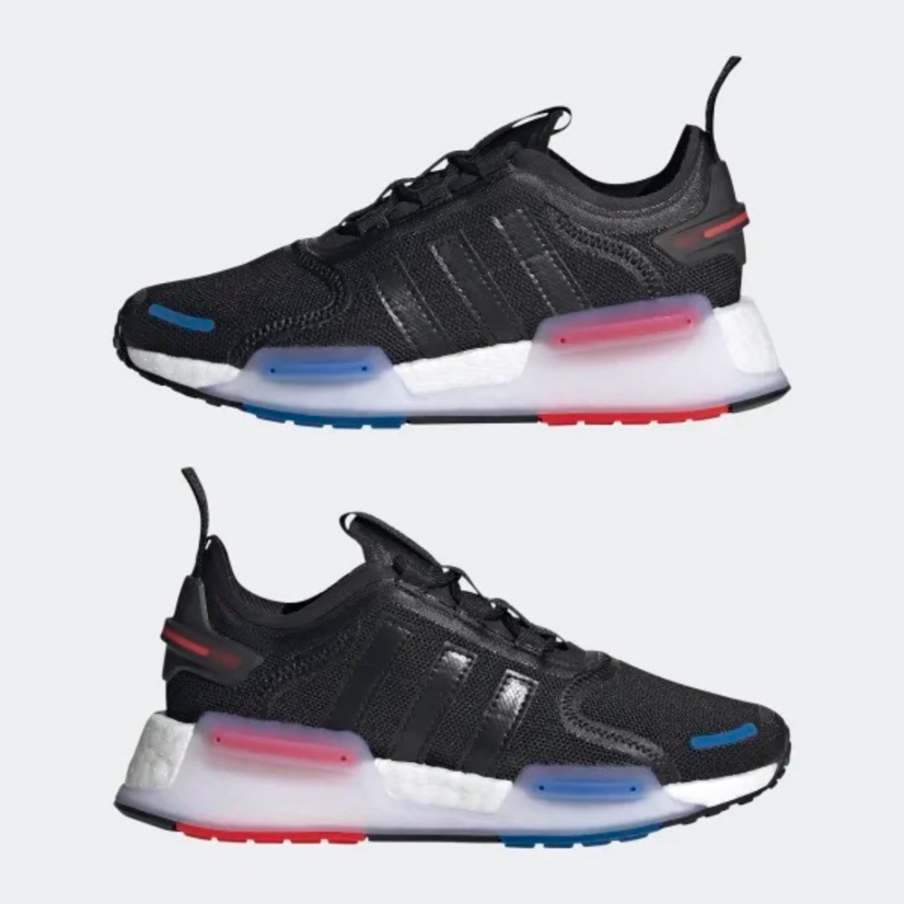 adidas Originals NMD_V3
Boys' Grade School （big kids sz.+1.5=womens sz.）GZ4311